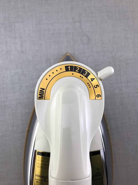 Japan Lot Imported Panasonic Orignal Dry Iron (5) year warranty