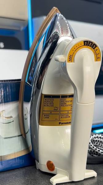 Japan Lot Imported Panasonic Orignal Dry Iron (5) year warranty